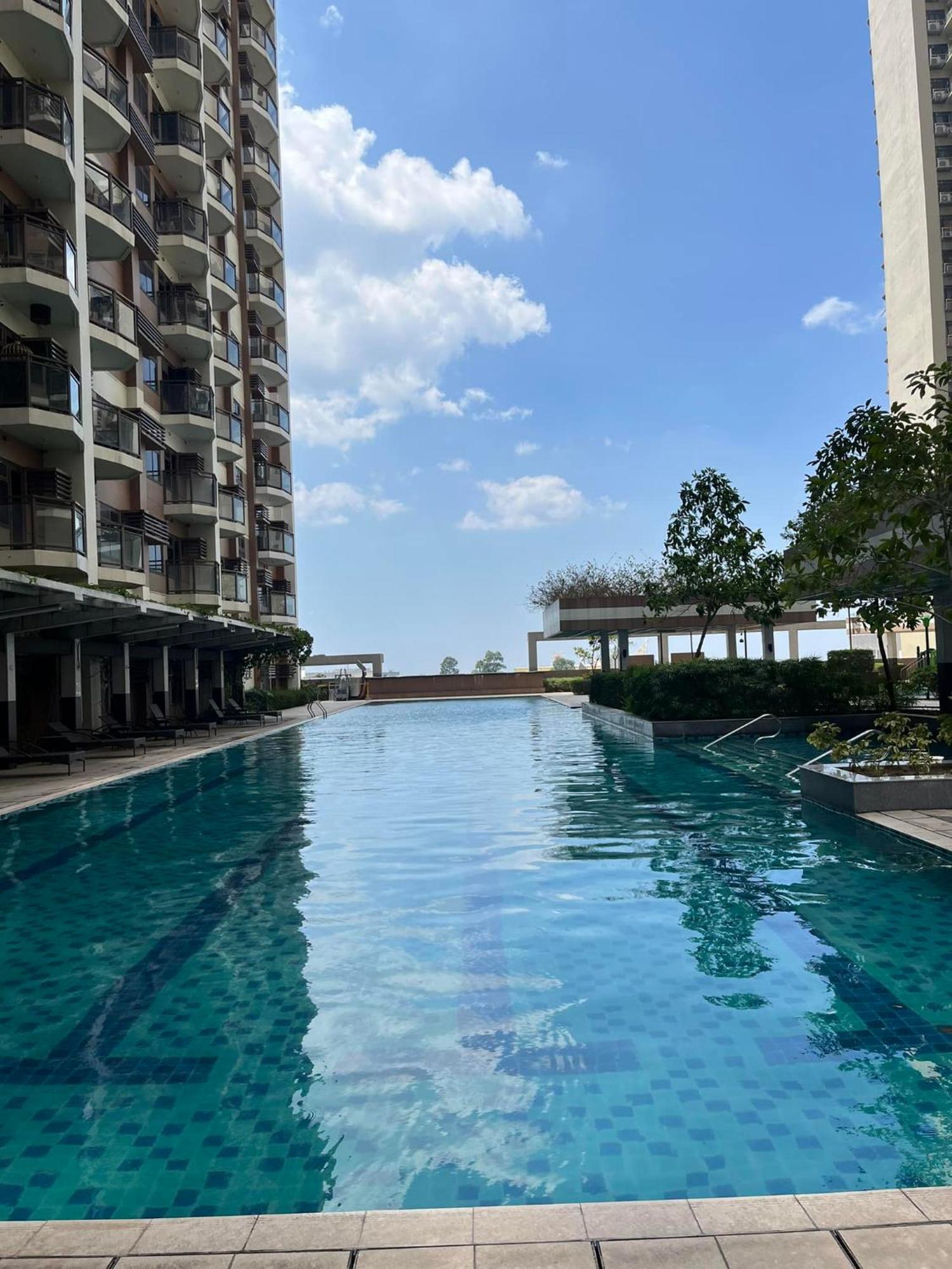Bayfront - Near Airport, Moa, Picc, Star City, Manila Bay - Pet-Friendly With Fast Wifi, Netflix & Pool Access Pasay Exterior photo