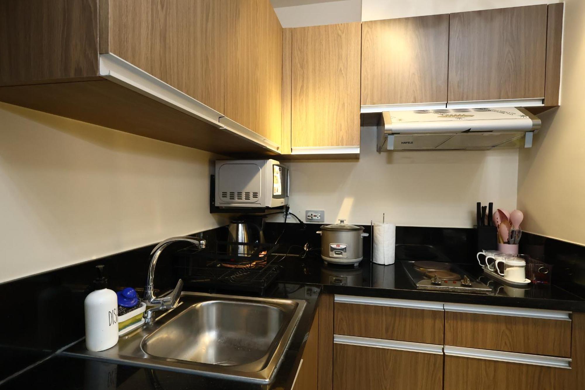 Bayfront - Near Airport, Moa, Picc, Star City, Manila Bay - Pet-Friendly With Fast Wifi, Netflix & Pool Access Pasay Exterior photo
