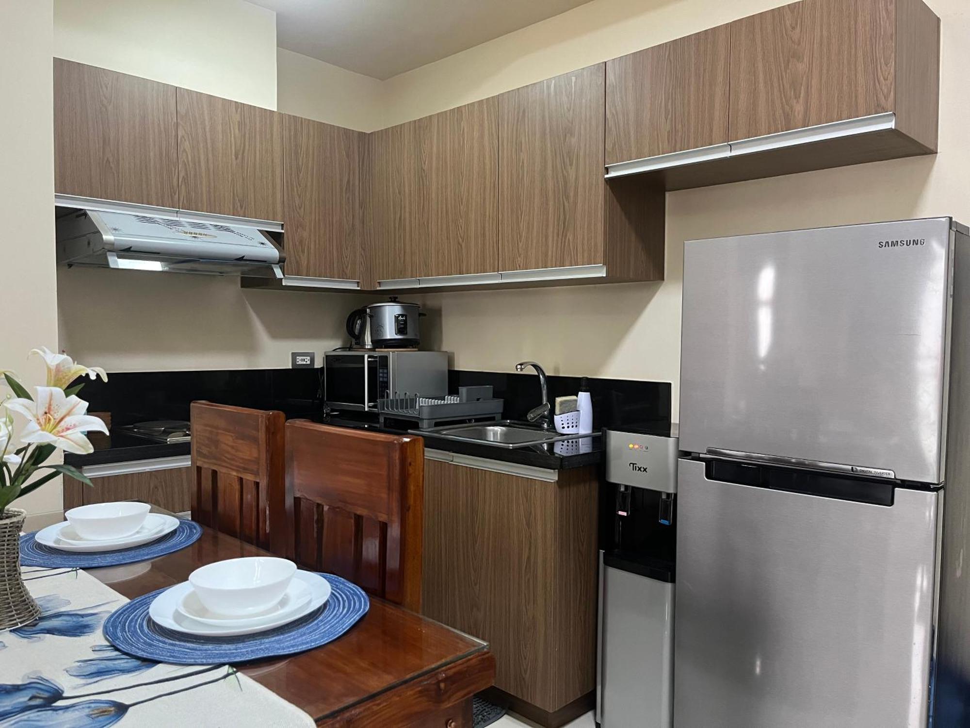 Bayfront - Near Airport, Moa, Picc, Star City, Manila Bay - Pet-Friendly With Fast Wifi, Netflix & Pool Access Pasay Exterior photo