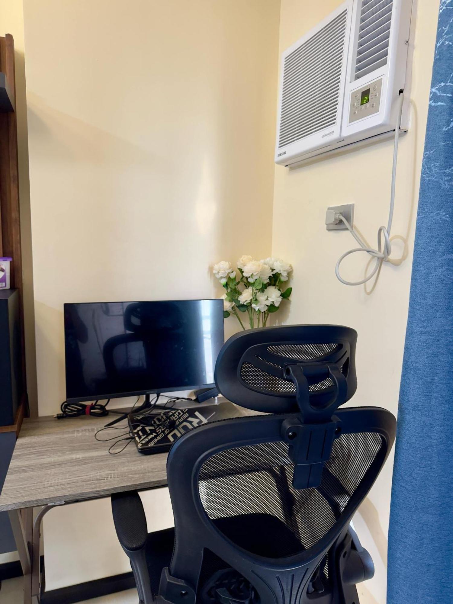 Bayfront - Near Airport, Moa, Picc, Star City, Manila Bay - Pet-Friendly With Fast Wifi, Netflix & Pool Access Pasay Exterior photo