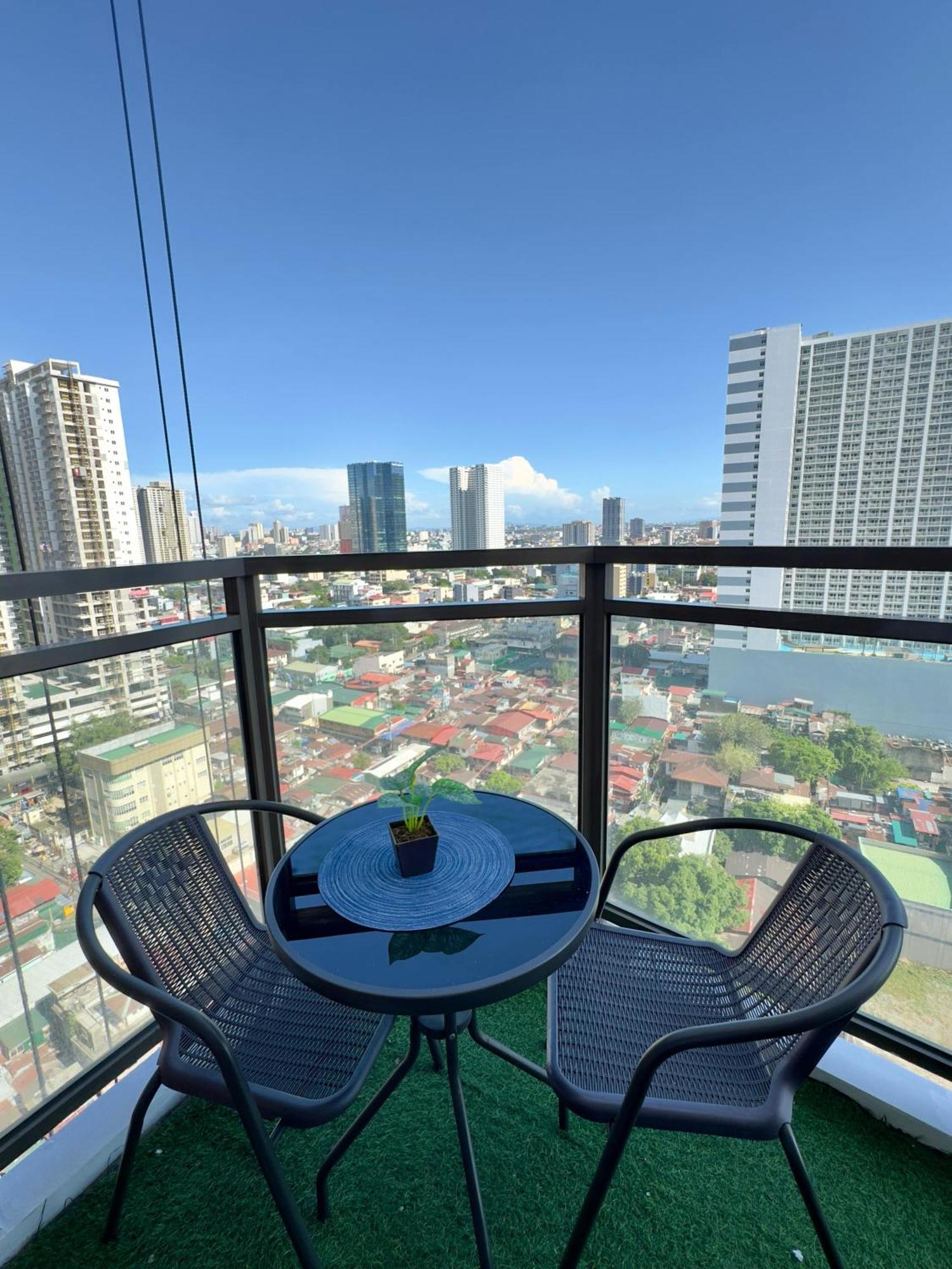 Bayfront - Near Airport, Moa, Picc, Star City, Manila Bay - Pet-Friendly With Fast Wifi, Netflix & Pool Access Pasay Exterior photo